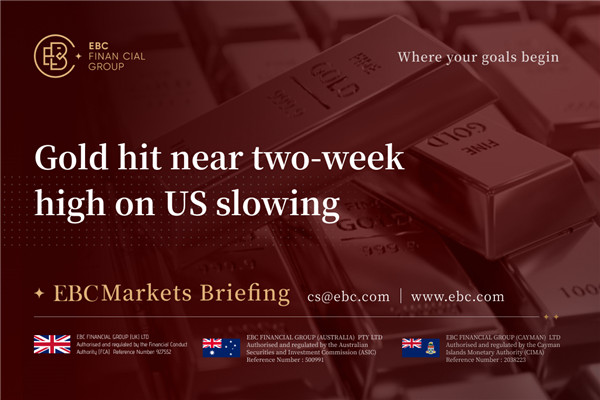Gold Hit Near Two-week High on US Slowing