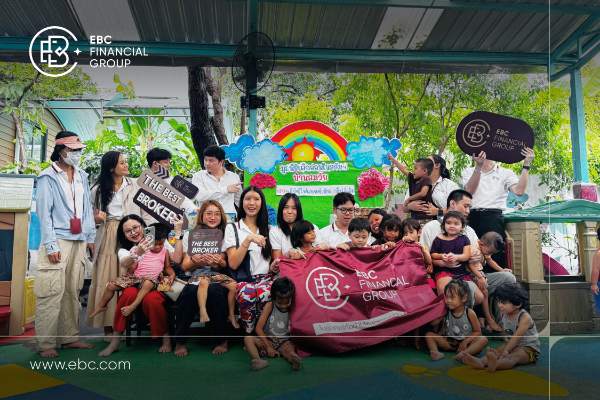 看见贫民窟困境 我们倾力助儿童成长