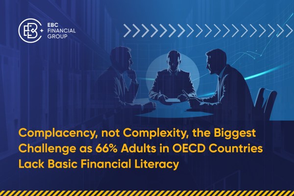 Sự tự mãn, không phải sự phức tạp, là thách thức lớn nhất khi 66% người lớn ở các nước OECD thiếu kiến ​​thức tài chính cơ bản